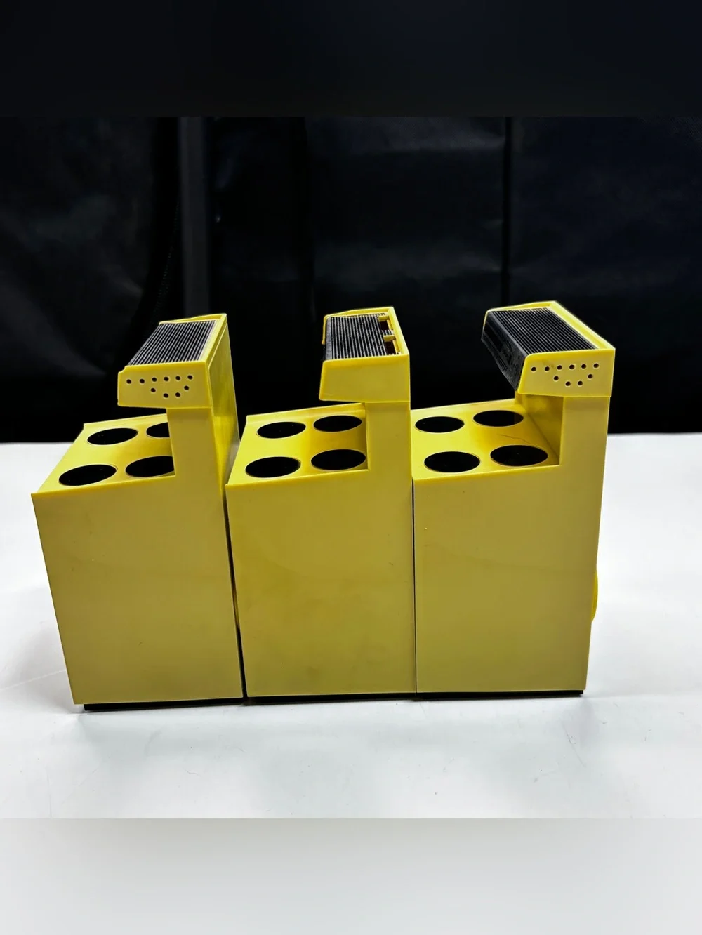 Tappan Yellow Stove Range Plastic 2 Salt & Pepper Shakers 1 Salesman Sample Vtg
